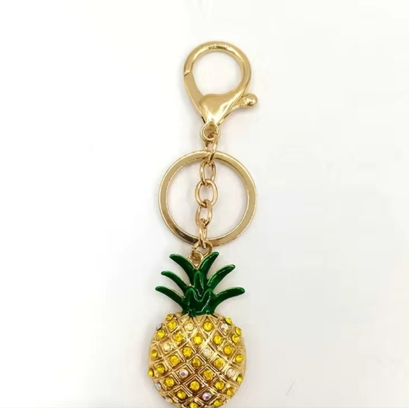 🔹️2x host pick 🔹️ Rhinestone Pineapple Keychain Bag Purse Metal - Picture 2 of 6